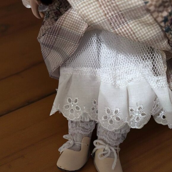 Vintage 15.5” Porcelain Girl Doll – Victorian Country Style, Braided Hair, Check - Picture 6 of 11